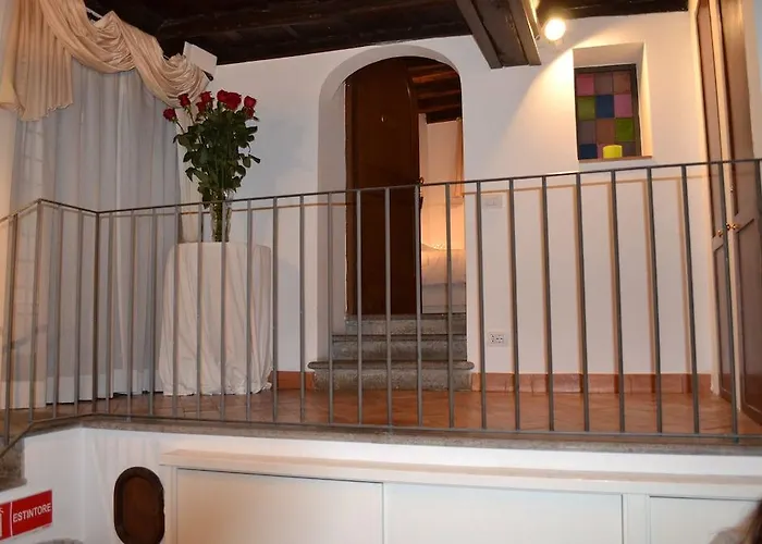 Easybnb - Luxury Navona 4*