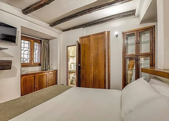 Pensión Easybnb - Luxury Navona Roma