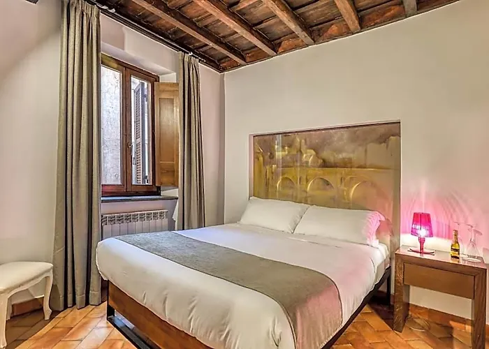 Easybnb - Luxury Navona Pensión 4*